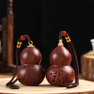 工厂批发葫芦播放器小音箱吊坠随身挂件手把件播放机插卡蓝牙音箱图2