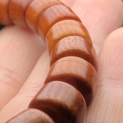 西藏天然牛骨手串批发做旧牦牛骨手串桶珠骨质佛珠直播爆款货源图3