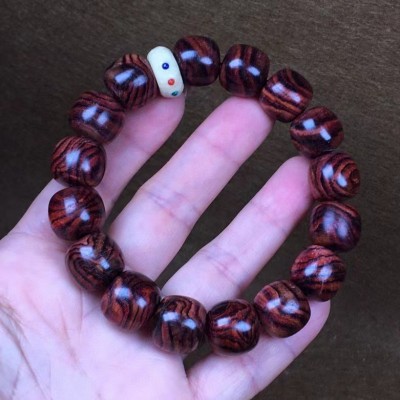 精品海黄13x14老形手串山水纹黑线清晰浓郁降香味扑佩戴盘玩佳品图2