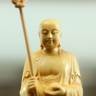 黄杨木雕摆件地藏王菩萨家居客厅佛像手把件把玩工艺品图3