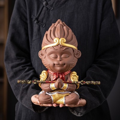 大号斗战胜佛齐天大圣孙悟空摆件陶瓷家居客厅玄关桌面装饰品鱼缸图3