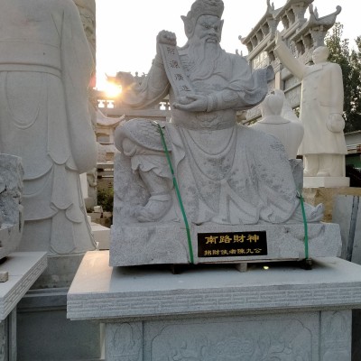 汉白玉石雕观音石雕 现货出售寺庙供奉佛像 石雕观音三面佛像图3